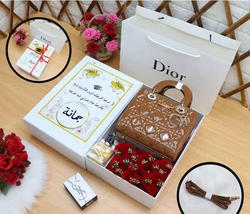 هدايا تخرج نسائيه ورجاليه ترتيب مميز جدا